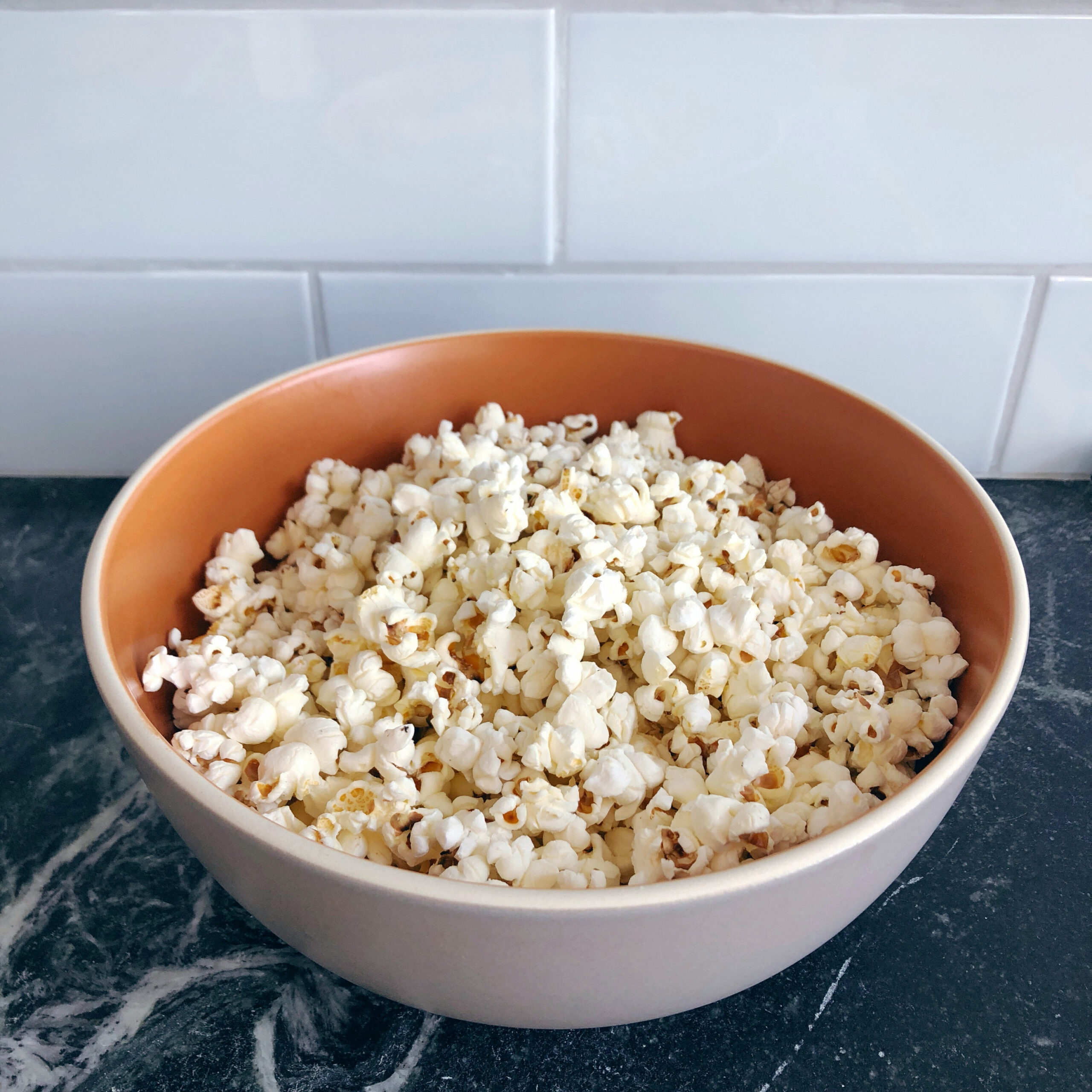 Easy Stovetop Popcorn  LeanMeanKitchen, A Healthy Recipe Blog  LeanMeanKitchen
